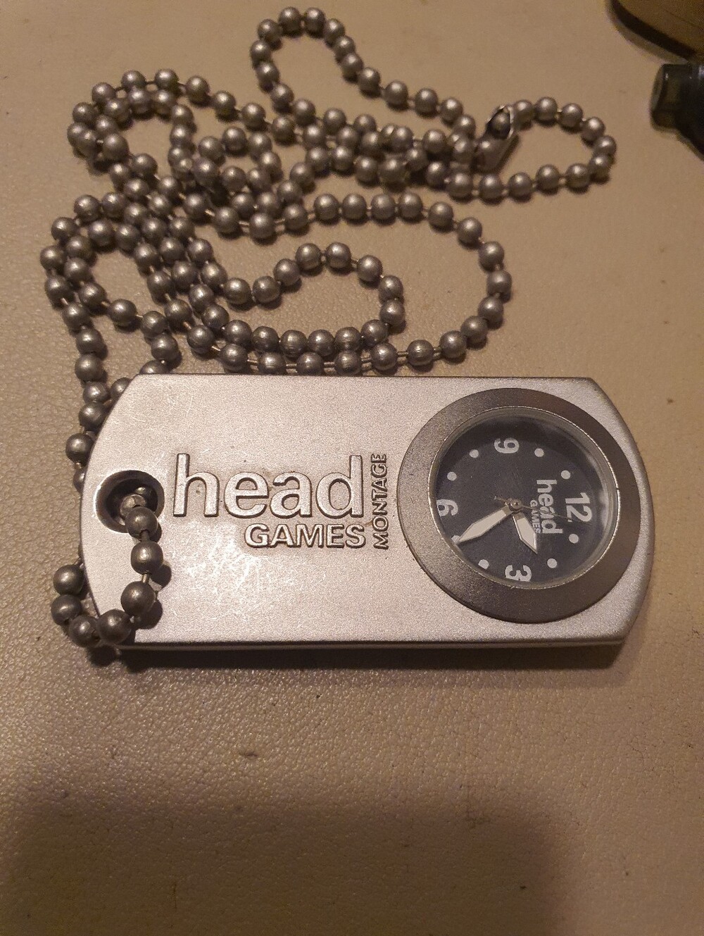 Head Games Montage Silver/Black Dog Tag Men's Watch w/Chain